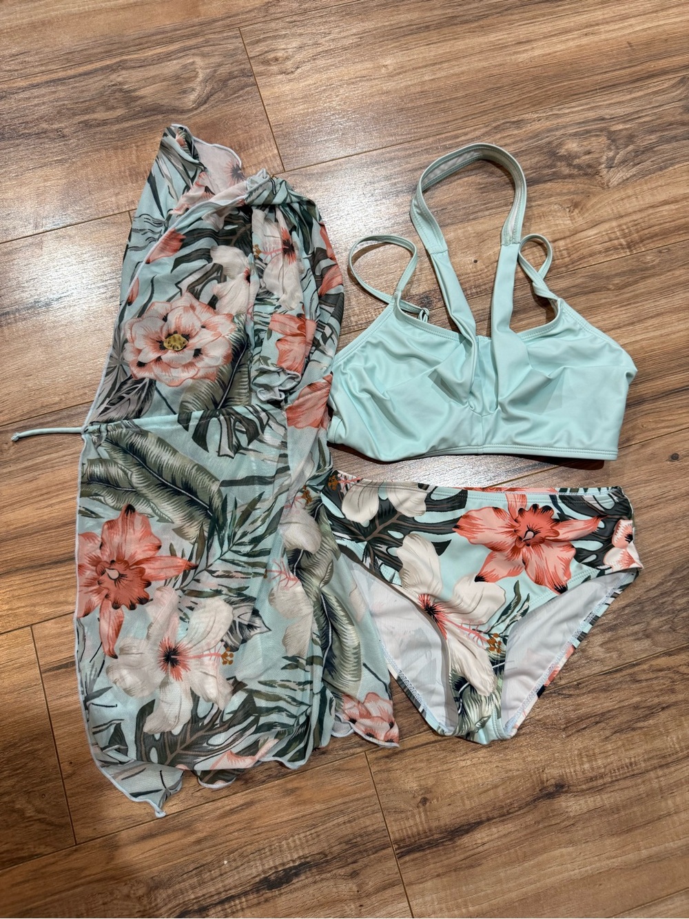SHEIN Mint Floral Girls' Bikini Set with Floral Cover-Up